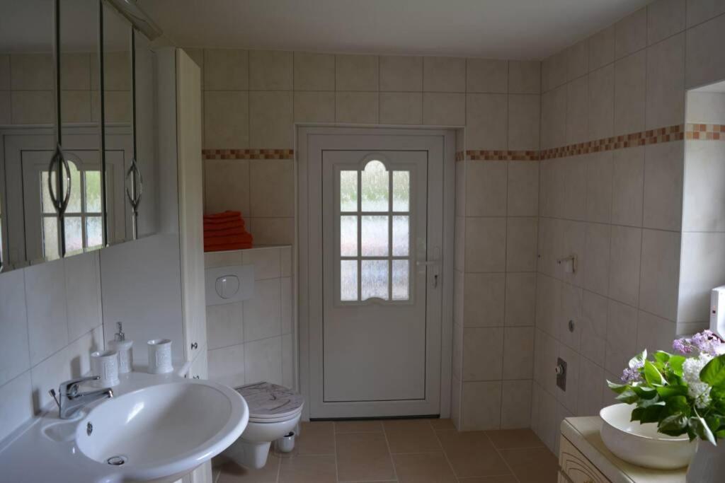Ferienhaus Huethchen Eichhorst Eksteriør billede